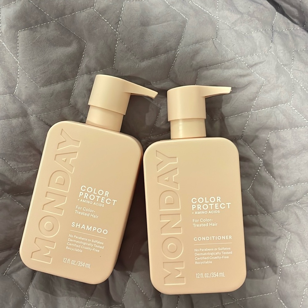 Monday Shampoo & conditioner.